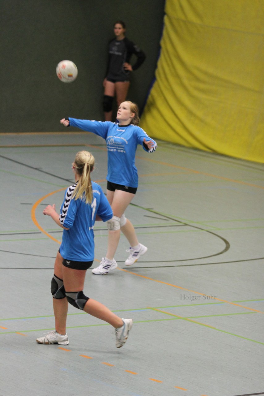 Bild 75 - U18w 1.Tag am 12.11.11